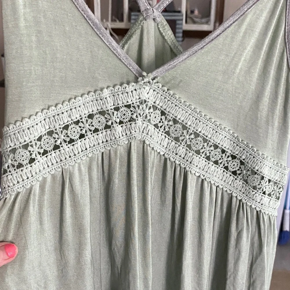POL Sage Lace Accent Dress - Picture 3 of 6